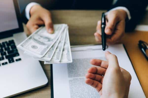 خدمات التمويل